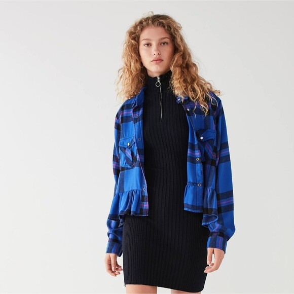 BDG Button-Down Peplum Flannel Top - Picture 3 of 16